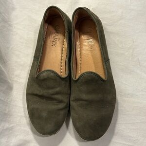 Charix Olive Suede Slip On Shoes size EU 38 US 7.5